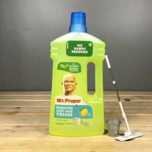 Універсальний засіб для миття підлоги та стін Mr. Proper з ароматом Лимона - 1 л.