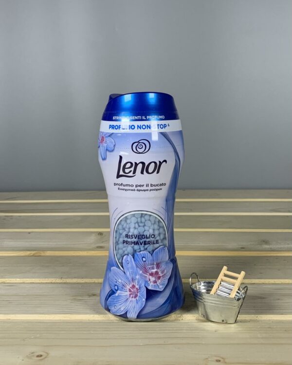Кондиціонер в гранулах Lenor Risveglio Primaverile 210 г.