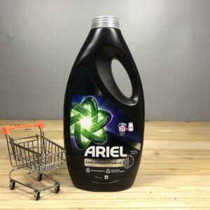 Гель для прання Ariel Black - 1,450 мл. 29 циклів прання.