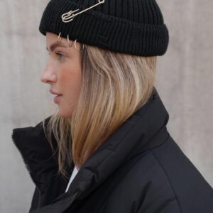 Жіноча Утеплена Трикотажна Шапка Біні Докер На Флісі Without Gvido Destroyed Black