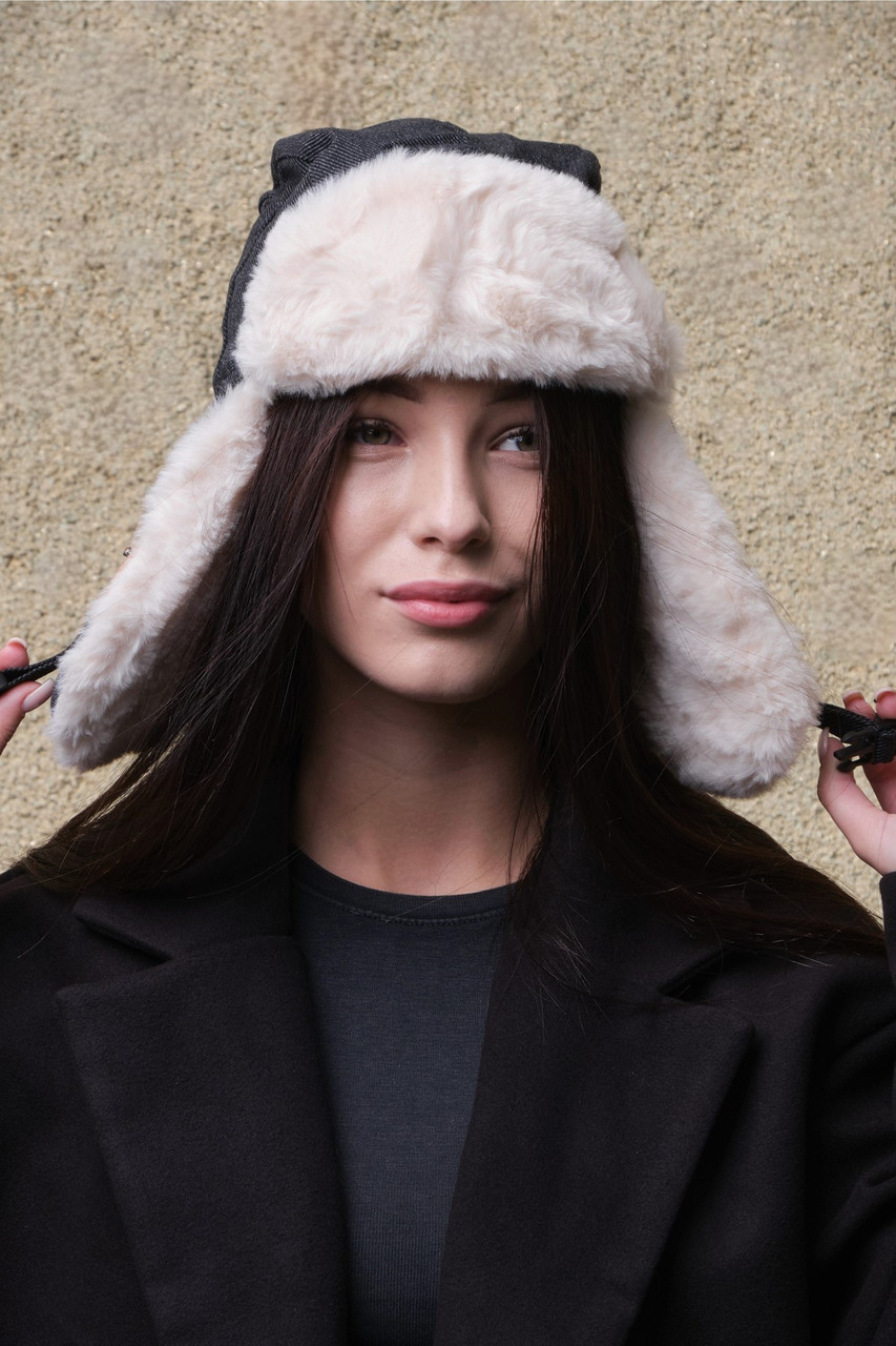 Жіноча Хутряна Шапка Вушанка Without Dragobrat Black