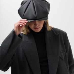 Жіноча Шкіряна Кепка Хуліганка Without Shelby Black