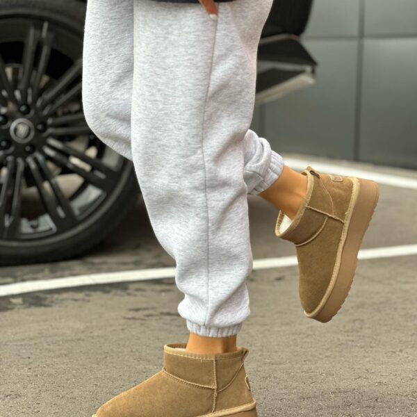 Кросівки зимові