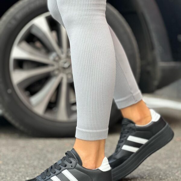 жіночі кеди