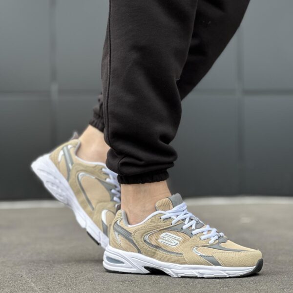 Чоловічі кросівки