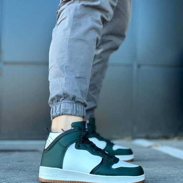 Зимові чоловічи кросівки