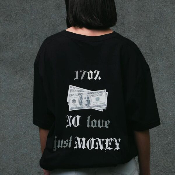 Жіноча Оверсайз Футболка З Принтом Without Dollar Black