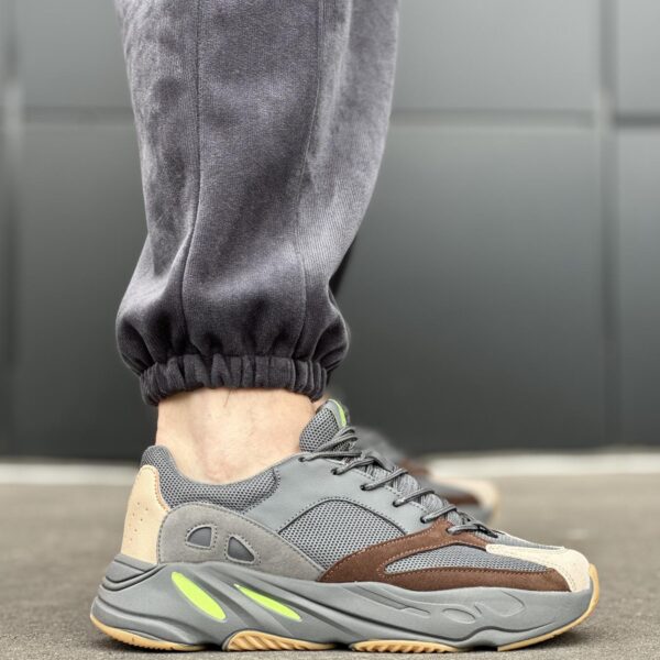 Чоловічі кросівки