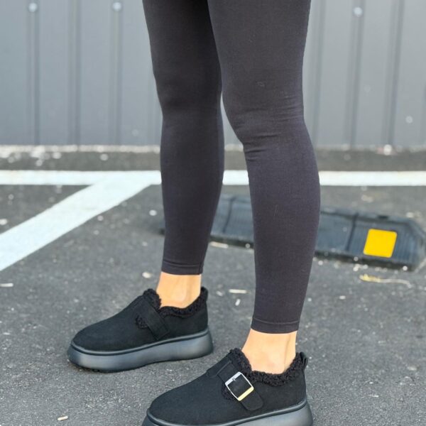 ЖІНОЧЕ ВЗУТТЯ