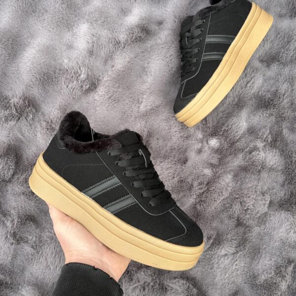 Кросівки Зима